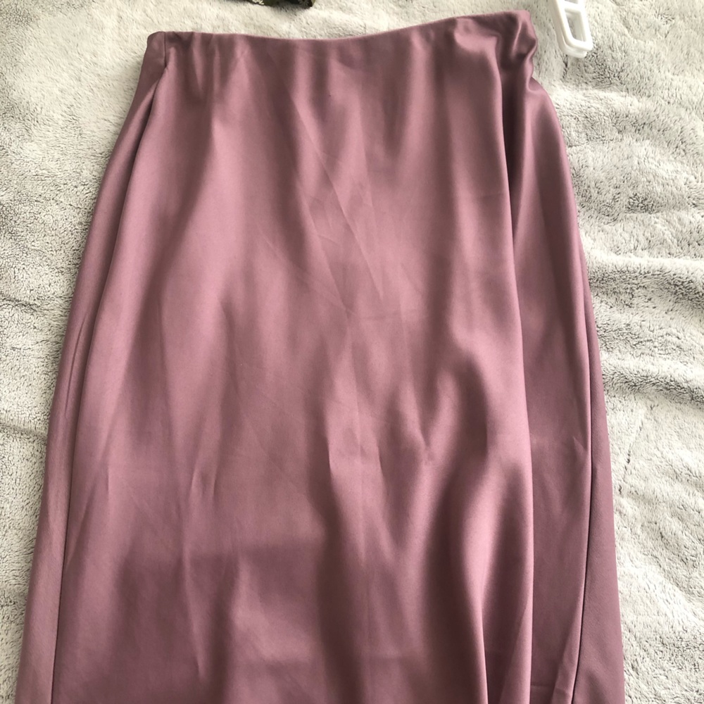Midi Purple Silky skirt!